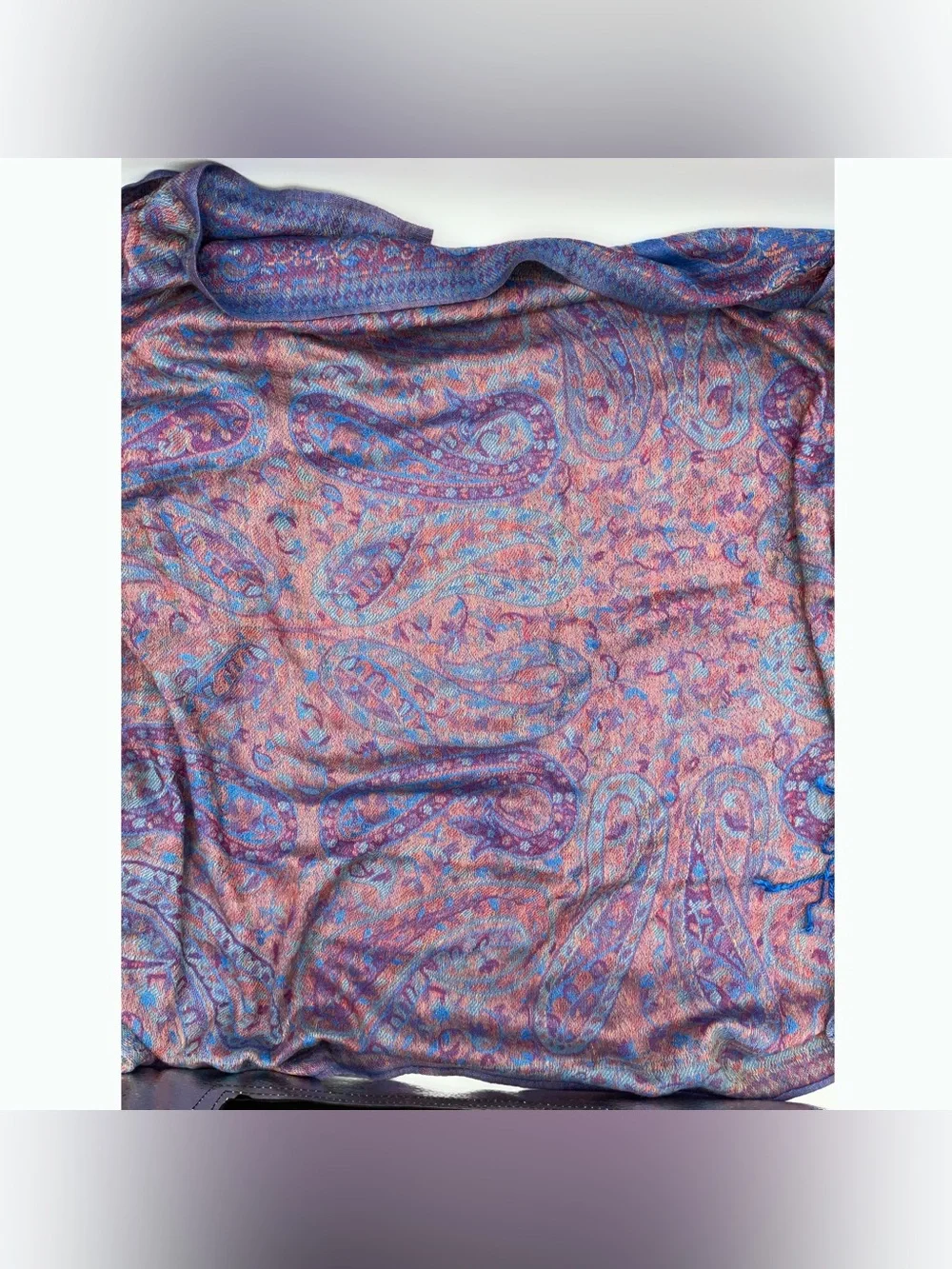 LIKE NEW - Mosaic Paisley Weave Pashmina Scarf 100% Viscose - NEVER USED